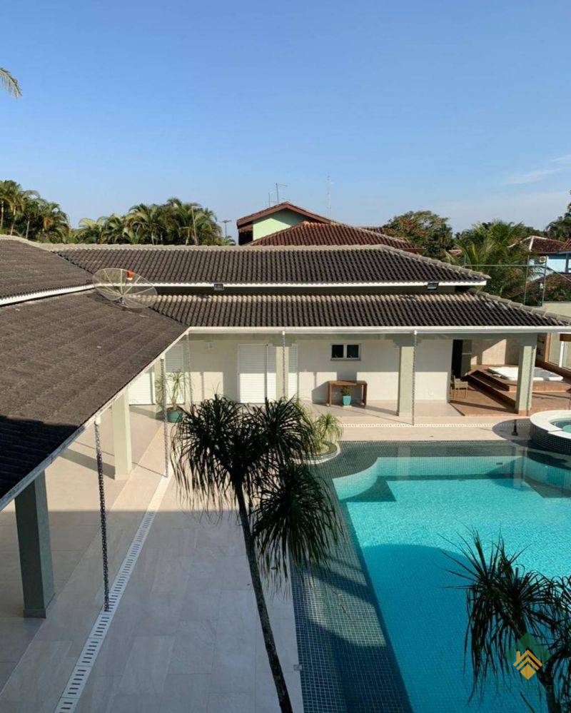 Casa, 8 quartos, 750 m² - Foto 1