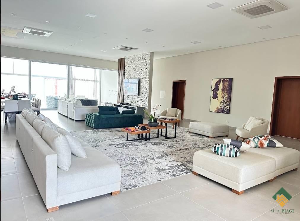 Casa, 600m² - M.A. Biagi Corretora de Imóveis