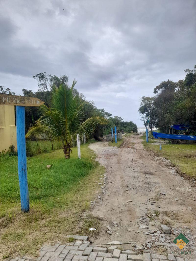 Casa com 2 quartos, 640m², à venda em São Sebastião, Canto do bora bora - M.A. Biagi Corretora de Imóveis