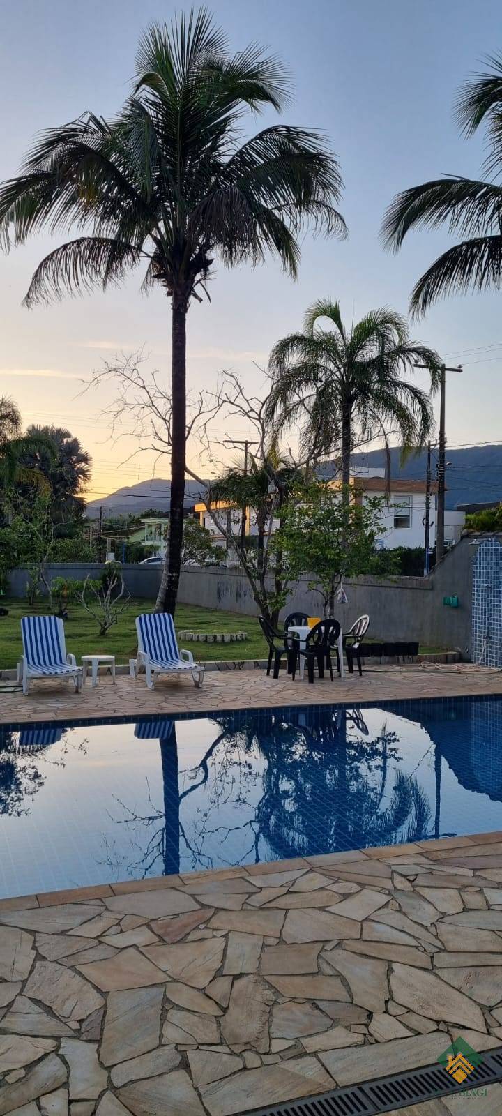 Casa, 3 quartos, 571 m² - Foto 1