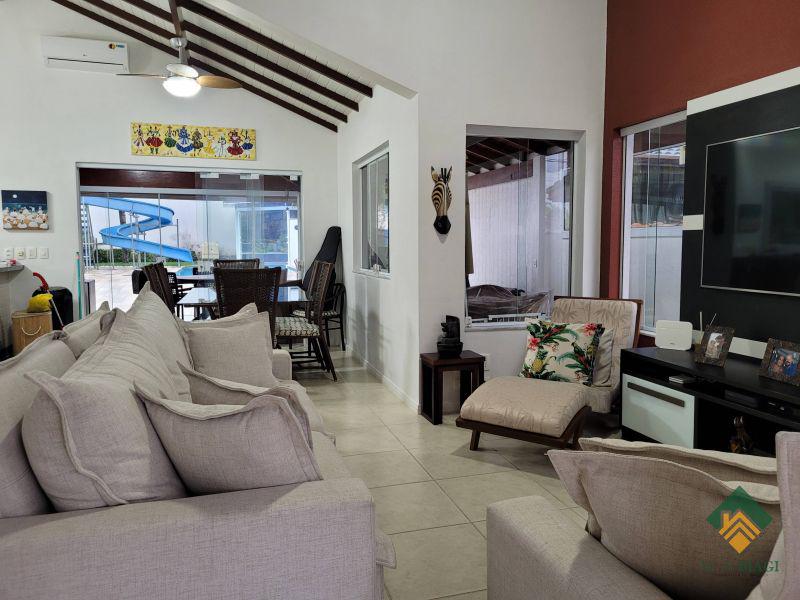 Casa, 3 quartos, 270 m² - Foto 17