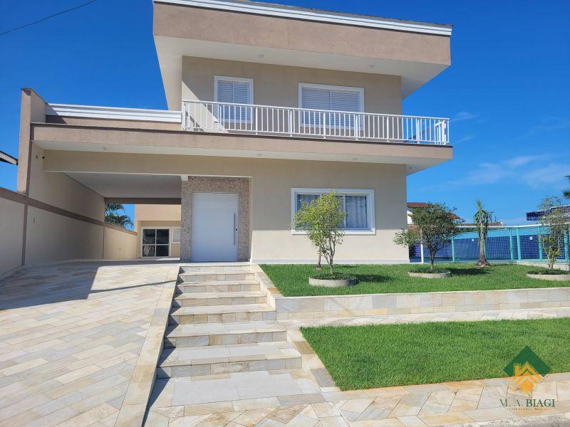 Casa à venda com 5 quartos, 53300m² - Foto 1