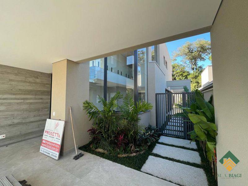 Casa, 6 quartos, 336 m² - Foto 2