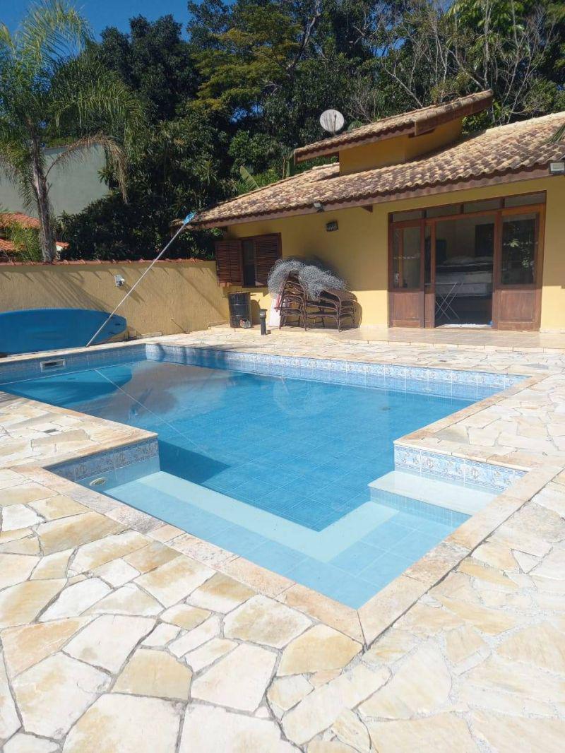 Casa à venda com 4 quartos, 1008m² - Foto 2